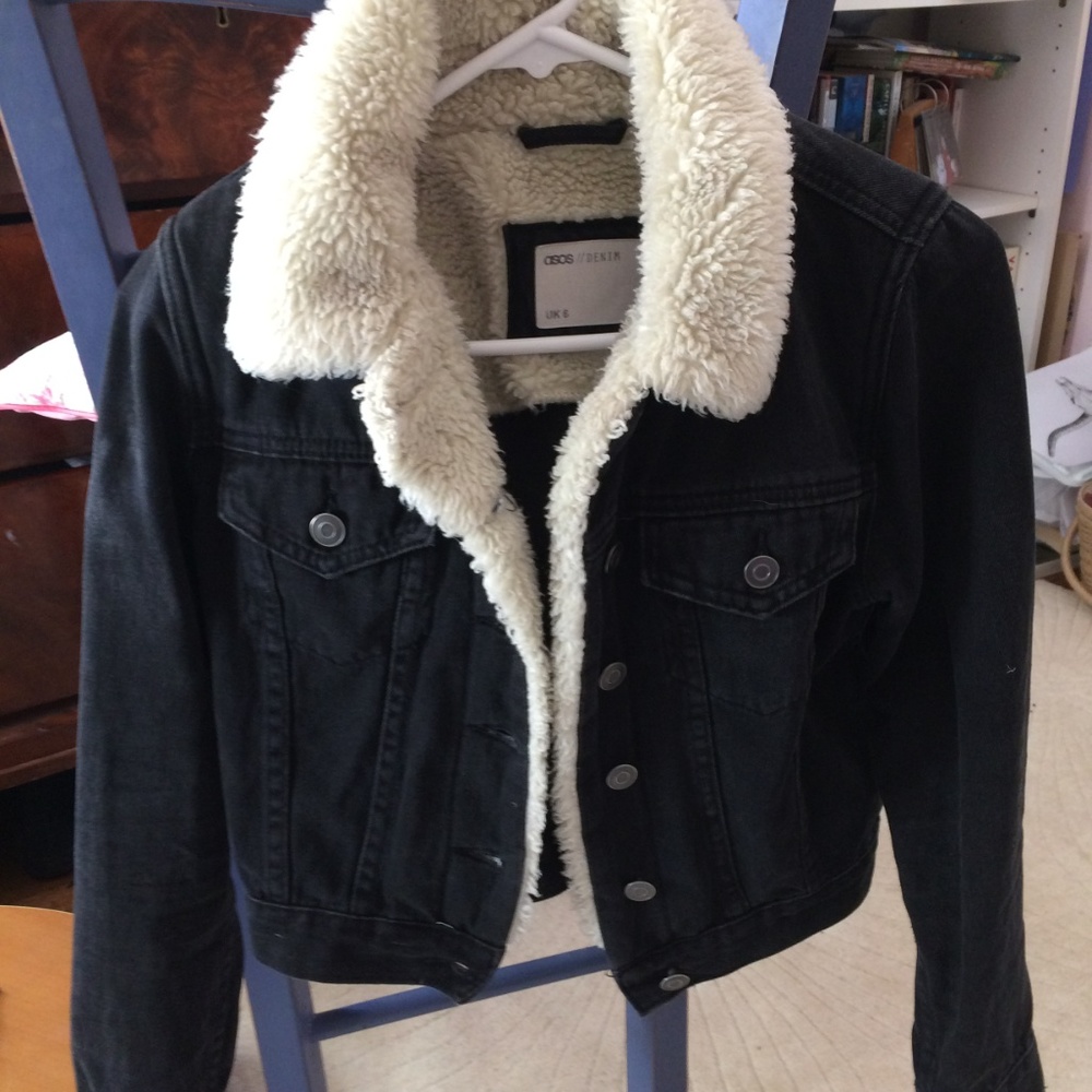ASOS UK 6 Cropped Black Denim & Shearling Jacket